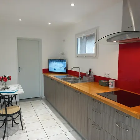 Avec Jardin アパート *