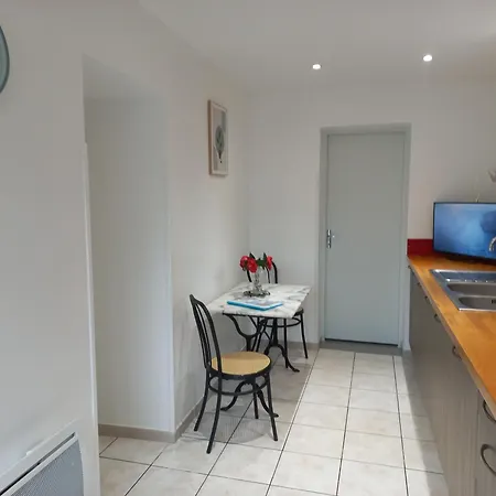 Apartamento Avec Jardin *